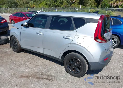 2020 Kia Soul S z USA, uszkodzony, nr VIN KNDJ23AU1L7001820
